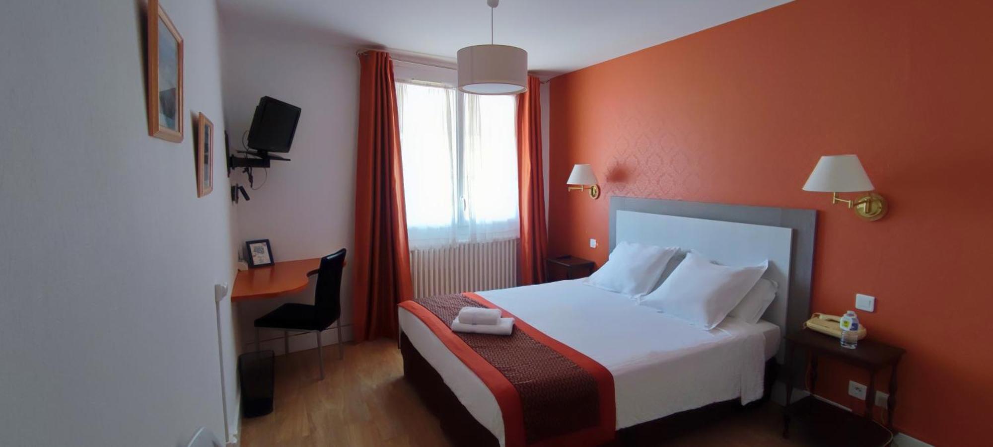 Logis Grand Hotel Pelisson Nontron Zewnętrze zdjęcie